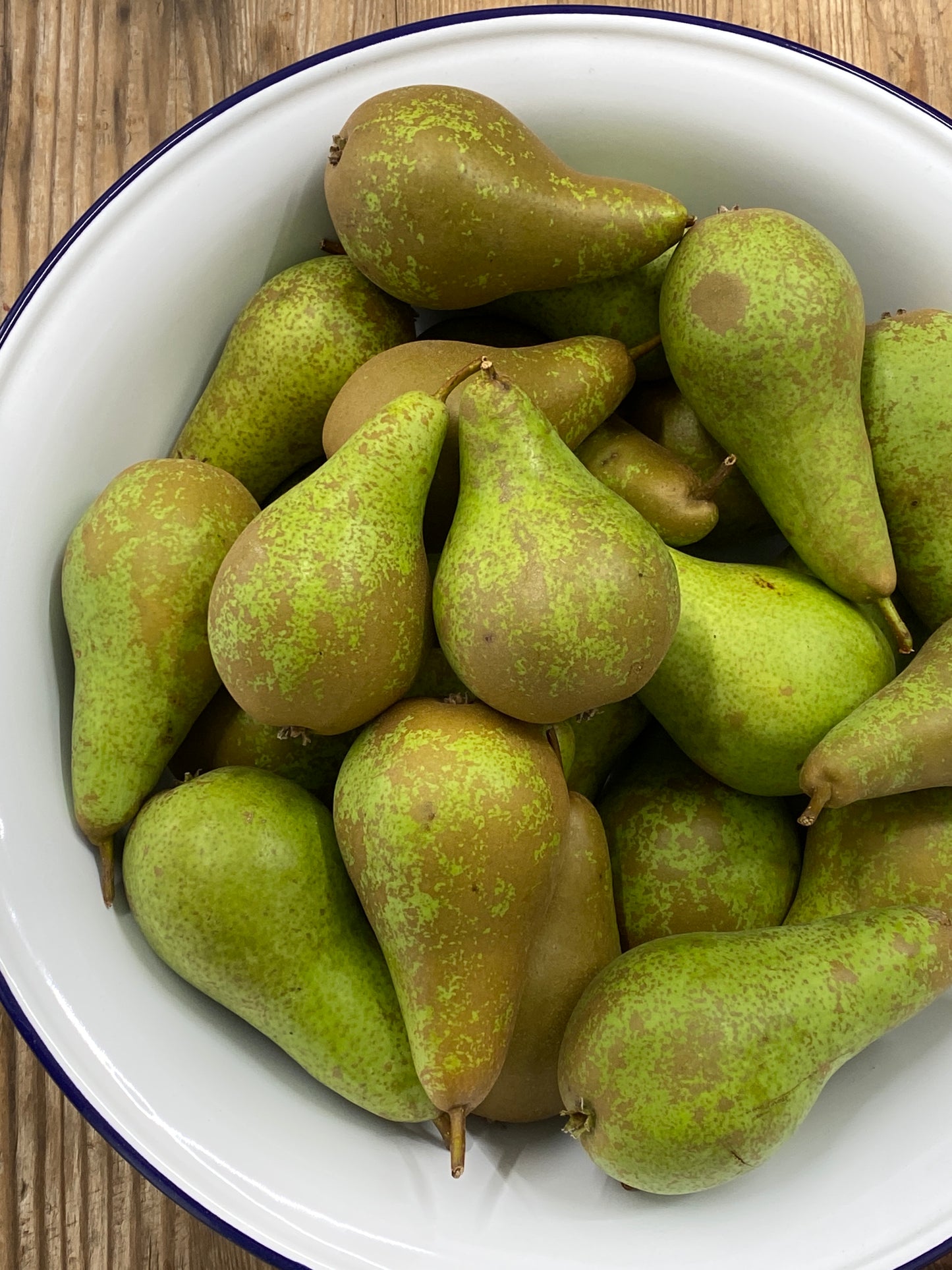 Organic Conference Pears - UK