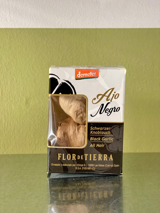 Organic Black Garlic (2 Bulbs)