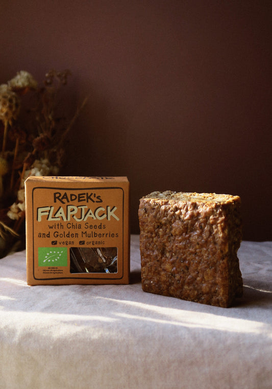 Golden Mulberries & Chia Seeds Flapjack